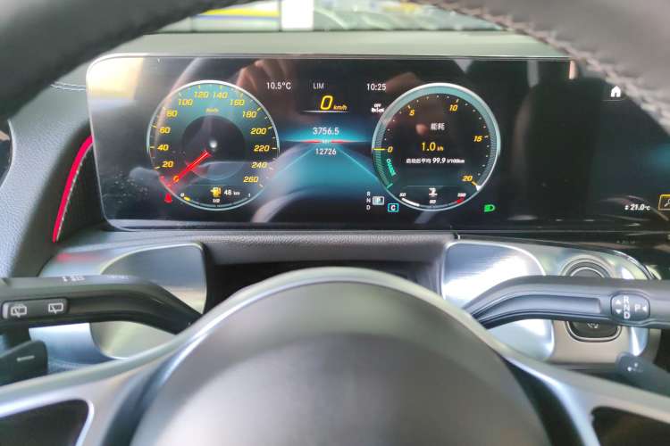 Used Mercedes-Benz GLB 2023 GLB 220 Sport Edition Instrument Cluster