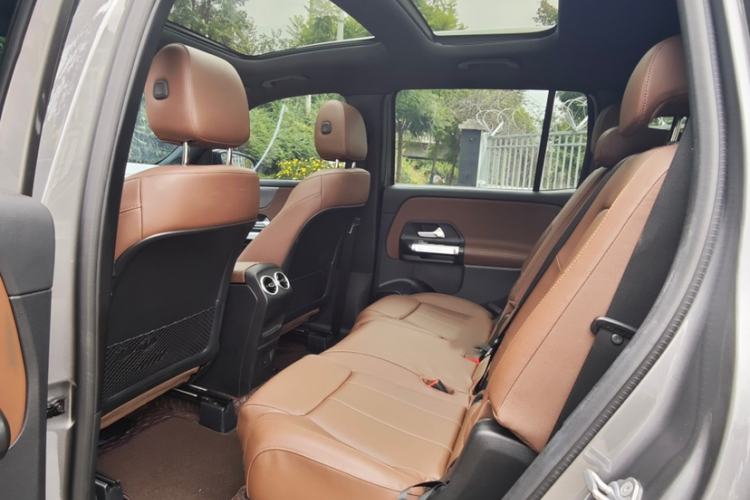 Used Mercedes-Benz GLB 2023 GLB 220 Fashion Model Interior 1