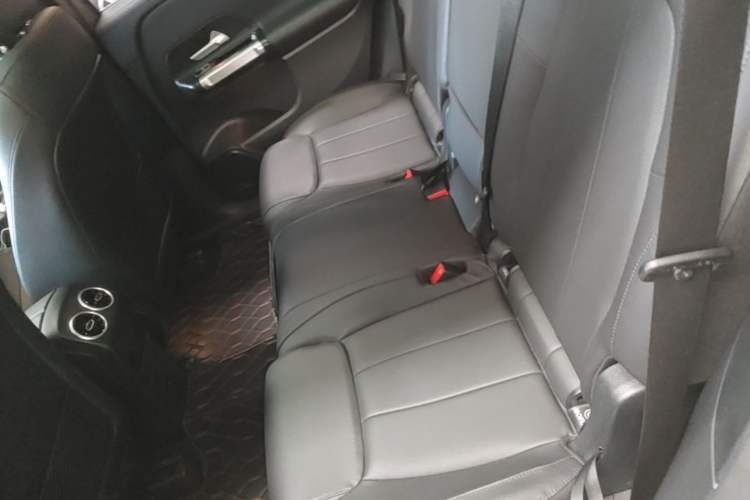 Used Mercedes-Benz GLB 2023 GLB 220 Sport Edition Left Rear Seat