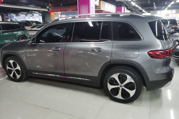 Used Mercedes-Benz GLB 2023 GLB 220 Fashion Model Left Side