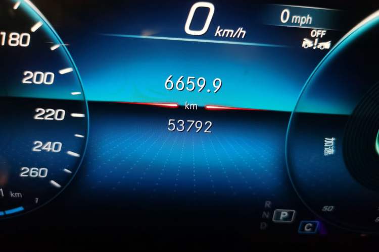 Used Mercedes-Benz GLB 2023 GLB 220 Sport Edition Odometer Close Up