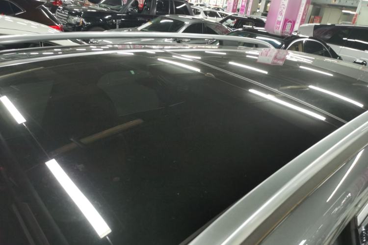 Used Mercedes-Benz GLB 2023 GLB 220 Fashion Model Roof