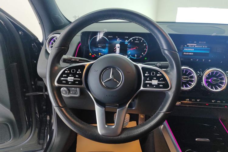 Used Mercedes-Benz GLB 2023 GLB 220 Fashion Model Steering Wheel