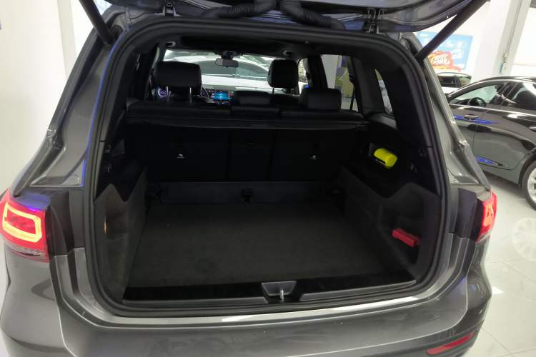 Used Mercedes-Benz GLB 2023 GLB 220 Sport Edition Trunk