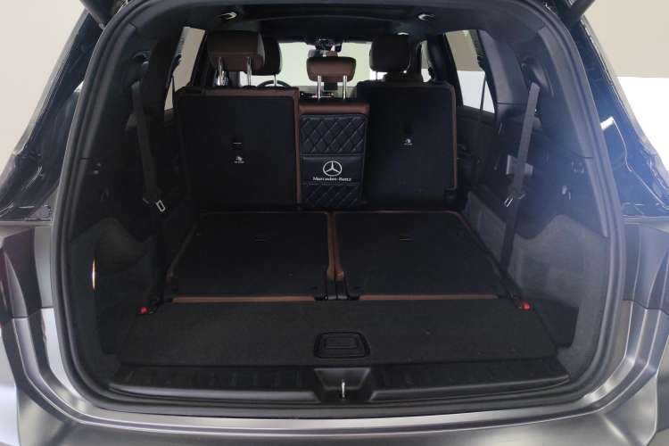 Used Mercedes-Benz GLB 2023 GLB 220 Fashion Model Trunk