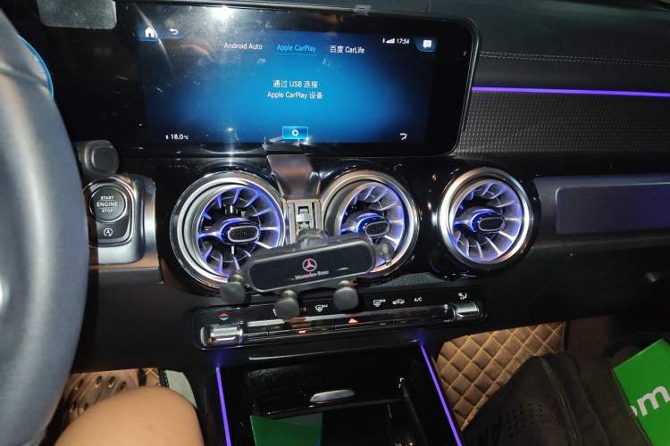 Used Mercedes-Benz GLB 2023 GLB 220 Sport Edition Audio And AC Panel