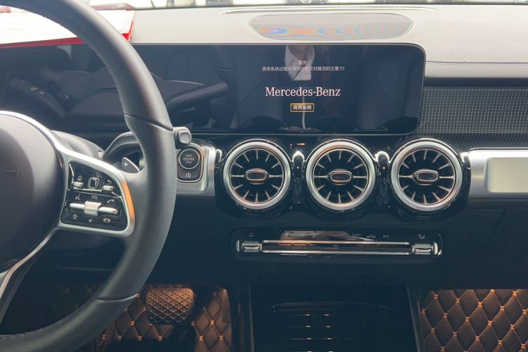 Used Mercedes-Benz GLB 2023 GLB 220 Sport Edition Audio And AC Panel