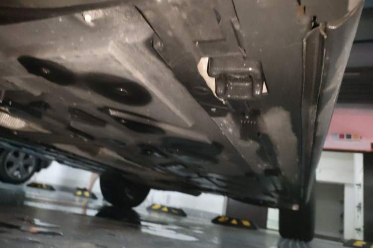 Used Mercedes-Benz GLB 2023 GLB 220 Fashion Model Chassis Front Left