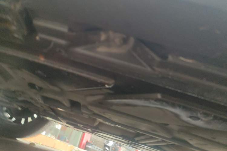 Used Mercedes-Benz GLB 2023 GLB 220 Fashion Model Chassis Front Left