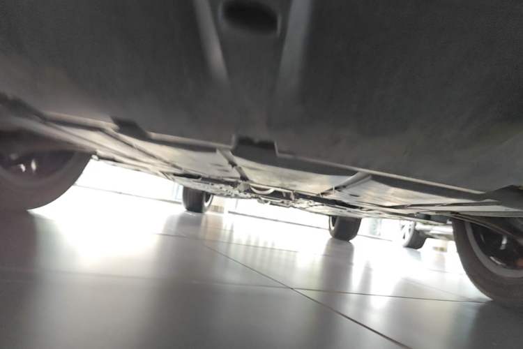 Used Mercedes-Benz GLB 2023 GLB 220 4MATIC Chassis Front