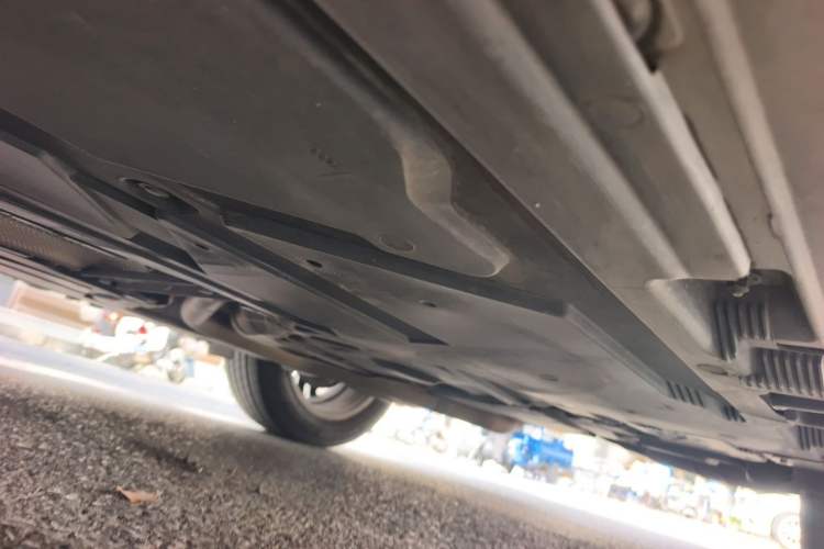 Used Mercedes-Benz GLB 2023 GLB 200 Dynamic Edition Chassis Rear Left