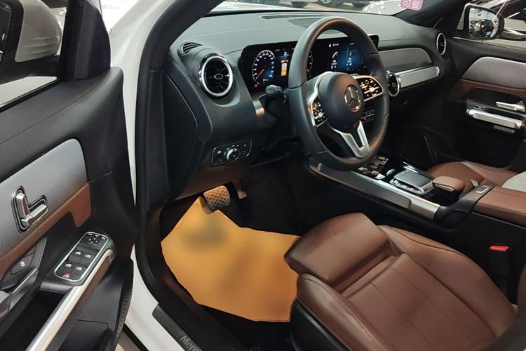 Used Mercedes-Benz GLB 2023 GLB 200 Fashion Model Driver Seat