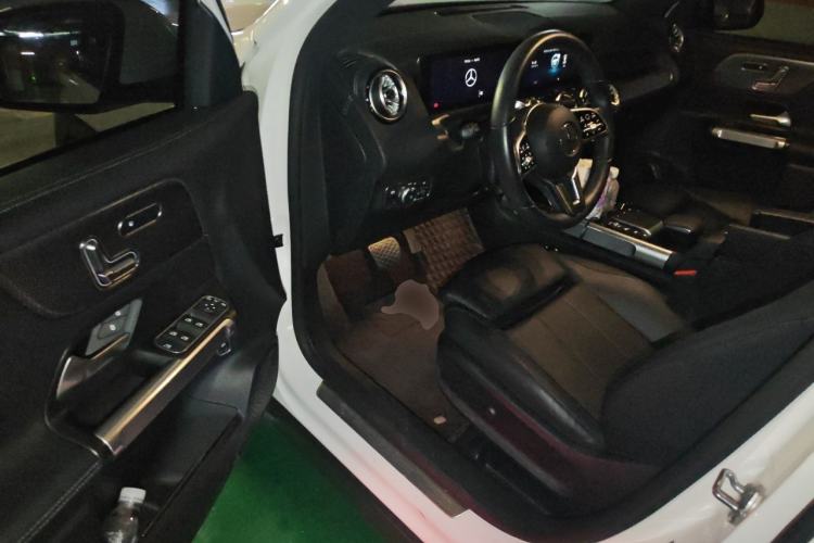 Used Mercedes-Benz GLB 2023 GLB 220 Fashion Model Driver Seat