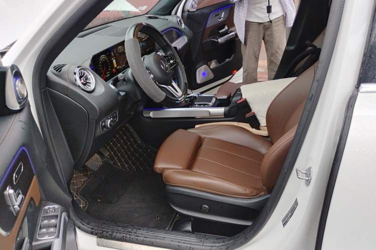 Used Mercedes-Benz GLB 2023 GLB 220 Fashion Model Driver Seat