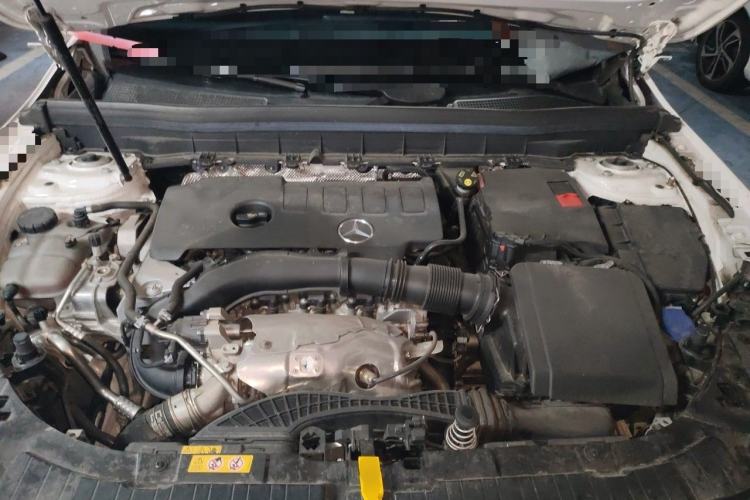 Used Mercedes-Benz GLB 2023 GLB 220 Fashion Model Engine Bay