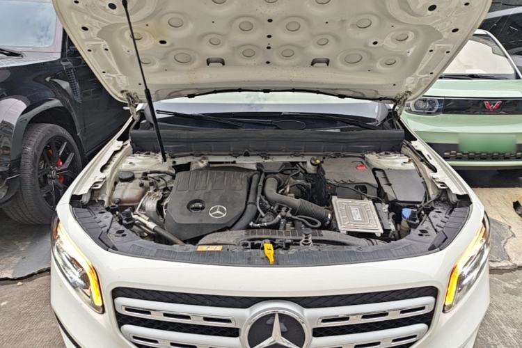Used Mercedes-Benz GLB 2023 GLB 200 Dynamic Edition Engine Bay