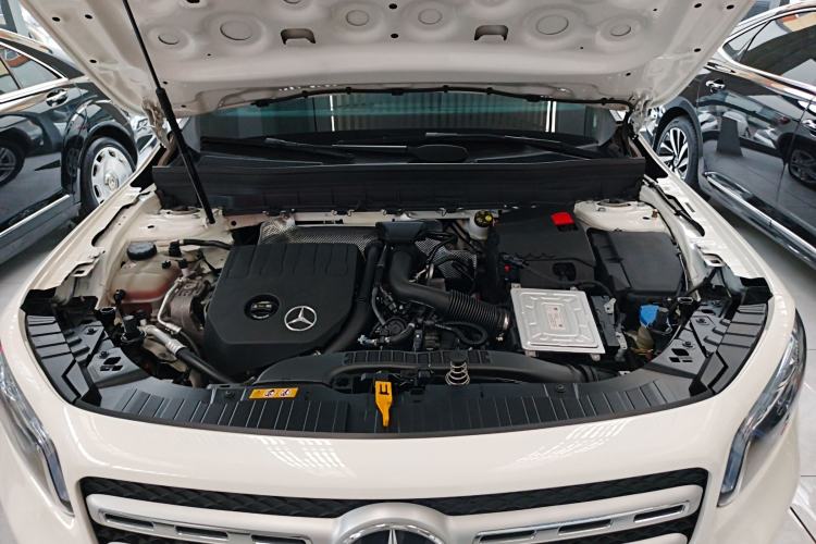 Used Mercedes-Benz GLB 2023 GLB 200 Fashion Model Engine Bay