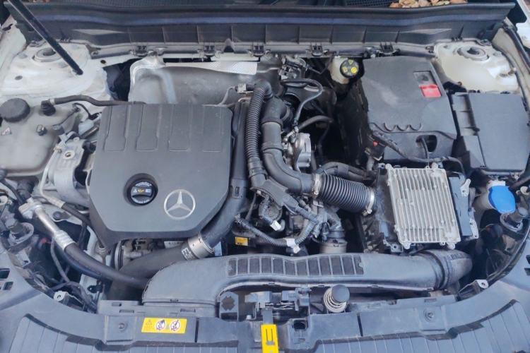Used Mercedes-Benz GLB 2023 Refreshed GLB 200 Dynamic Edition Engine Bay