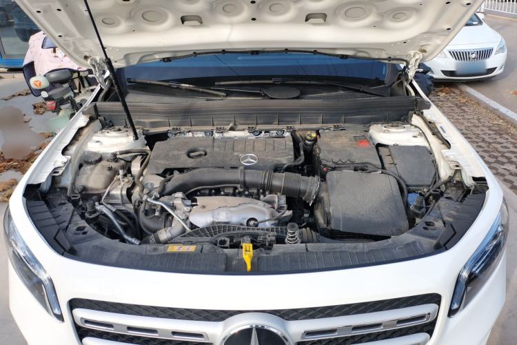 Used Mercedes-Benz GLB 2023 GLB 220 Fashion Model Engine Bay