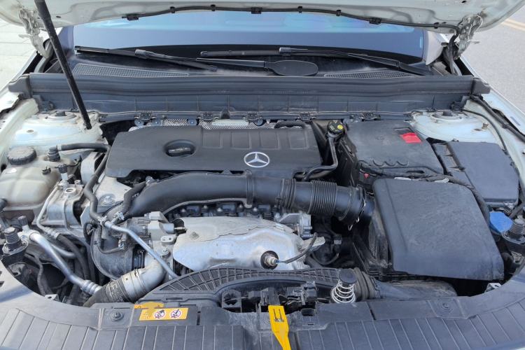 Used Mercedes-Benz GLB 2023 GLB 220 Sport Edition Engine Bay