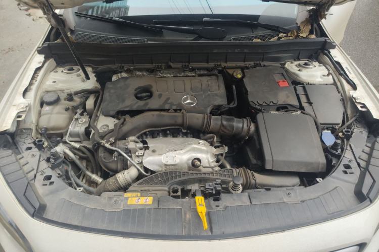 Used Mercedes-Benz GLB 2023 GLB 220 Fashion Model Engine Bay