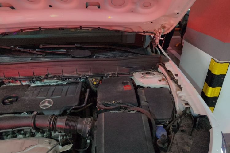 Used Mercedes-Benz GLB 2023 GLB 220 Sport Edition Engine Bay Left