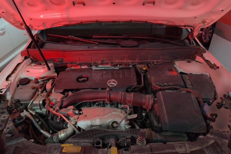 Used Mercedes-Benz GLB 2023 GLB 220 Sport Edition Engine Bay