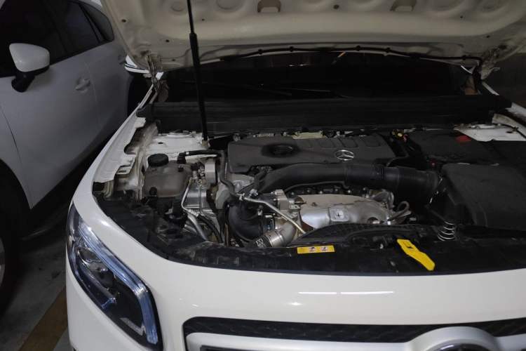 Used Mercedes-Benz GLB 2023 GLB 220 Sport Edition Engine Bay Right