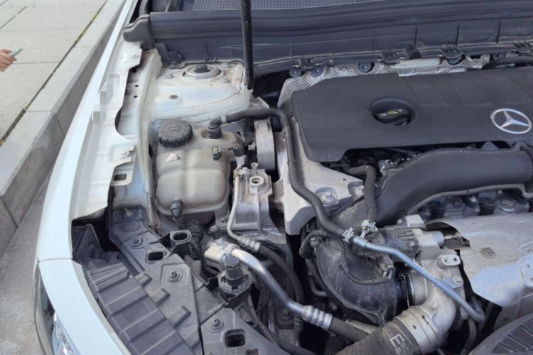 Used Mercedes-Benz GLB 2023 GLB 220 Sport Edition Engine Bay Right