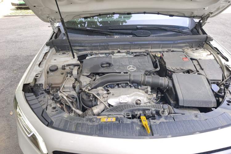 Used Mercedes-Benz GLB 2023 GLB 220 Fashion Model Engine Bay Right