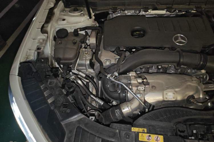 Used Mercedes-Benz GLB 2023 GLB 220 Fashion Model Engine Bay Right