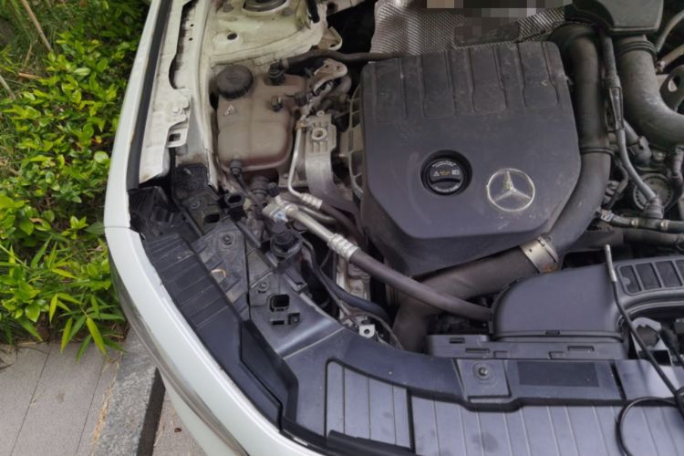 Used Mercedes-Benz GLB 2023 GLB 200 Dynamic Edition Engine Bay Right