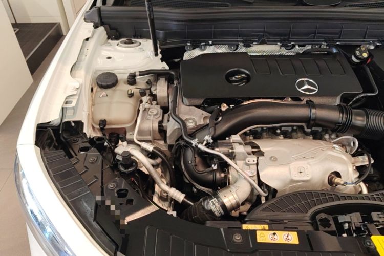 Used Mercedes-Benz GLB 2023 GLB 220 Sport Edition Engine Bay Right