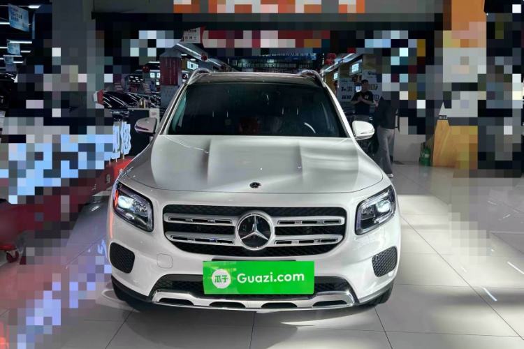 Used Mercedes-Benz GLB 2023 Refreshed GLB 200 Dynamic Edition Exterior 1