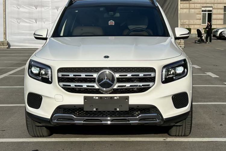 Used Mercedes-Benz GLB 2023 GLB 220 Fashion Model Exterior 1