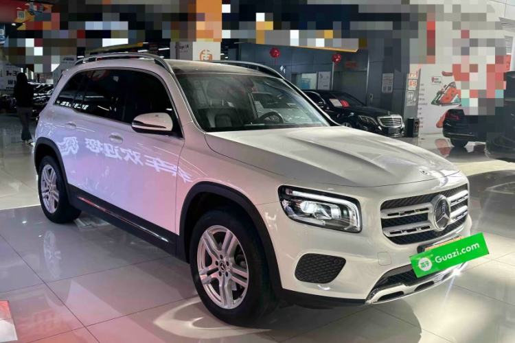 Used Mercedes-Benz GLB 2023 Refreshed GLB 200 Dynamic Edition Exterior 2