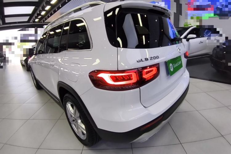 Used Mercedes-Benz GLB 2023 GLB 200 Dynamic Edition Exterior 2