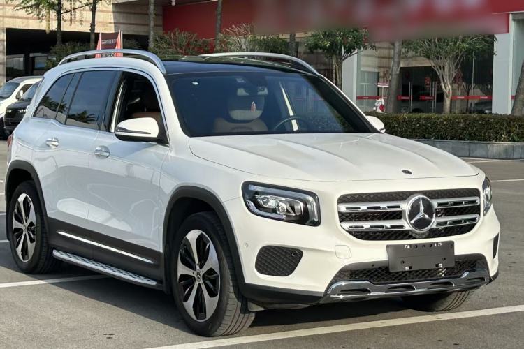 Used Mercedes-Benz GLB 2023 GLB 220 Fashion Model Exterior 2