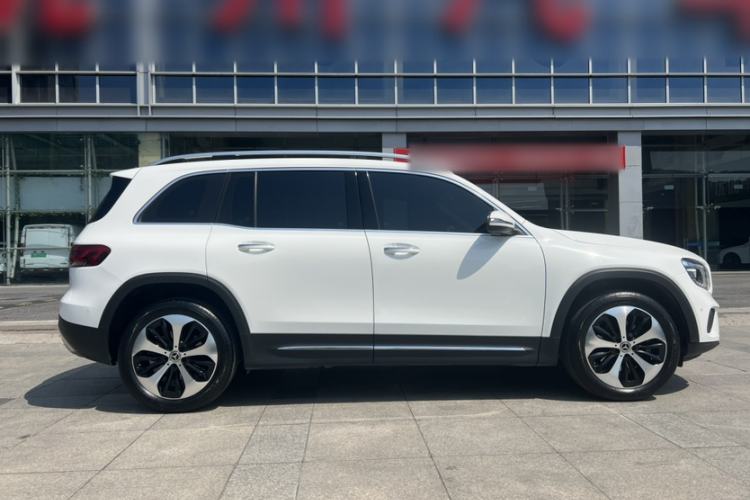 Used Mercedes-Benz GLB 2023 GLB 220 Fashion Model Exterior 2