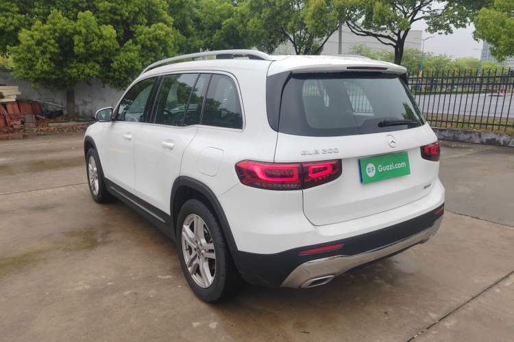 Used Mercedes-Benz GLB 2023 GLB 200 Dynamic Edition Exterior 2