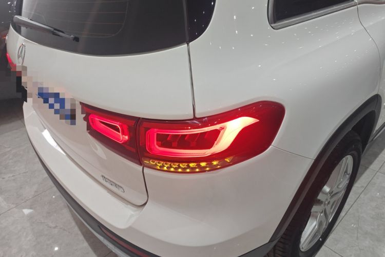 Used Mercedes-Benz GLB 2023 GLB 200 Dynamic Edition Exterior 2