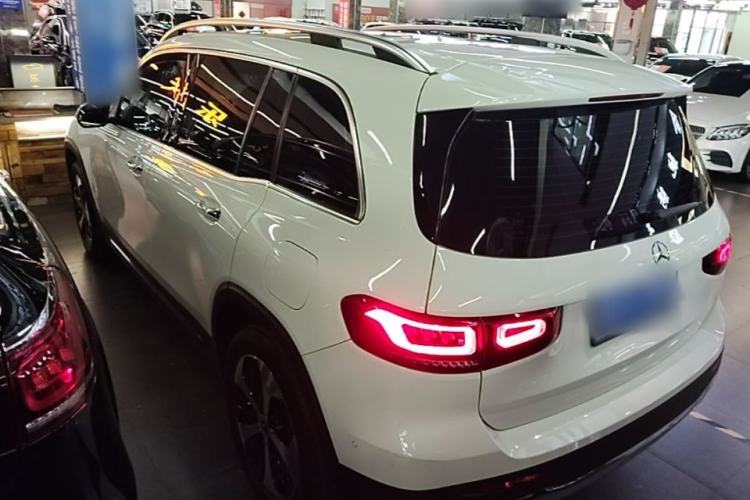 Used Mercedes-Benz GLB 2023 GLB 220 Fashion Model Exterior 2