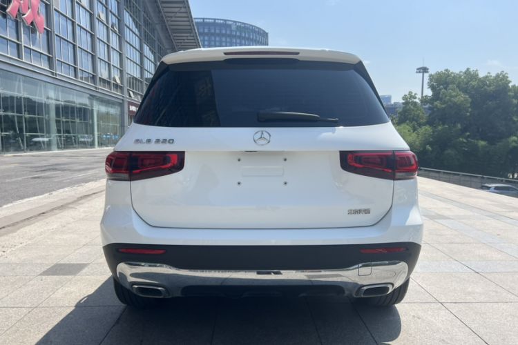 Used Mercedes-Benz GLB 2023 GLB 220 Fashion Model Exterior 3