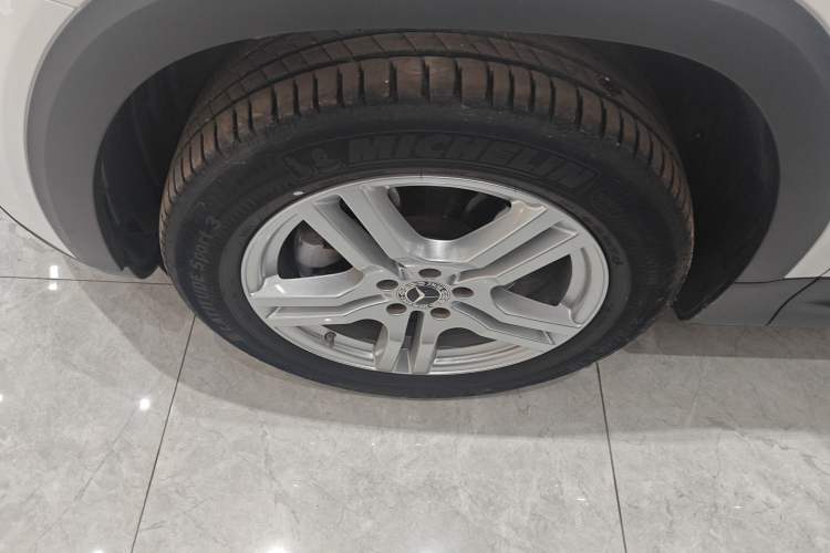 Used Mercedes-Benz GLB 2023 GLB 200 Dynamic Edition Exterior 3