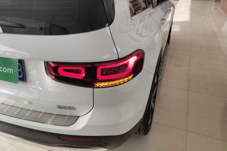 Used Mercedes-Benz GLB 2023 GLB 220 Fashion Model Exterior 3