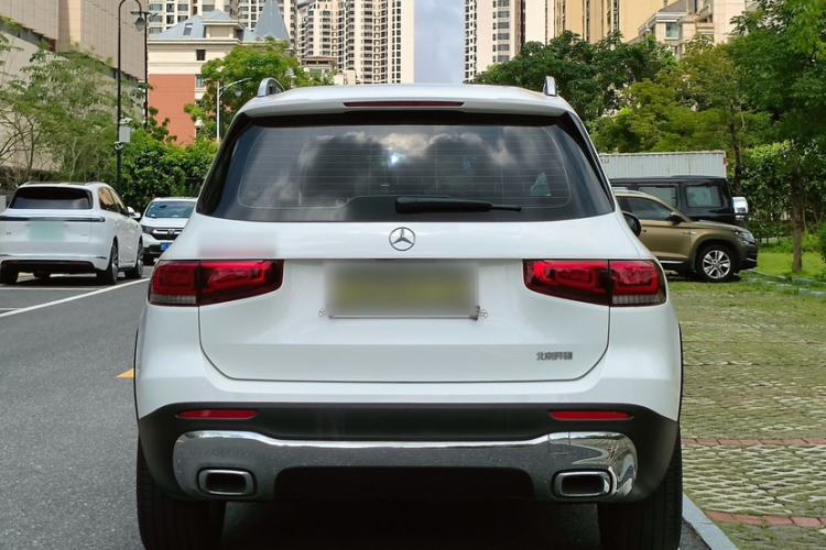 Used Mercedes-Benz GLB 2023 GLB 200 Dynamic Edition Exterior 4