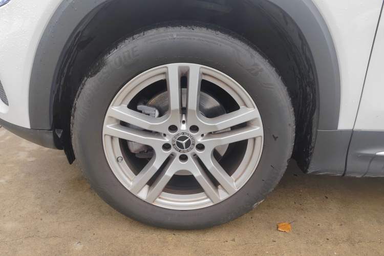 Used Mercedes-Benz GLB 2023 GLB 200 Dynamic Edition Exterior 4