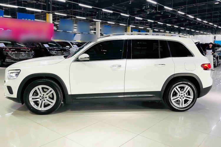 Used Mercedes-Benz GLB 2023 GLB 220 Sport Edition Exterior 4