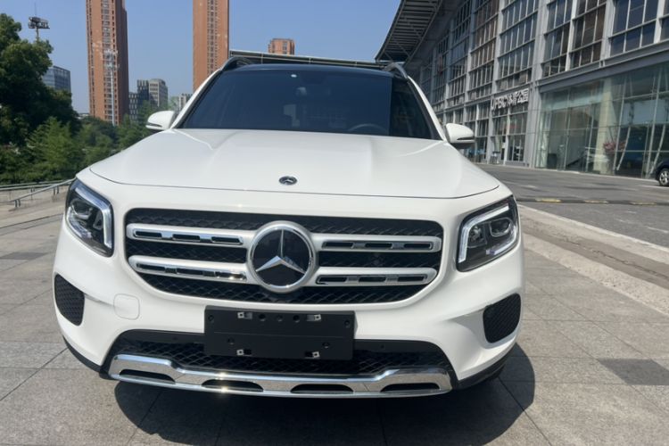 Used Mercedes-Benz GLB 2023 GLB 220 Fashion Model Exterior 5