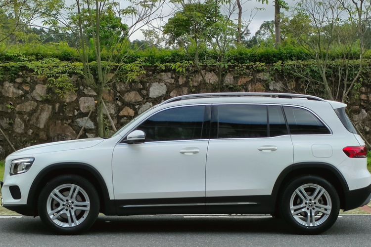 Used Mercedes-Benz GLB 2023 GLB 200 Dynamic Edition Exterior 6